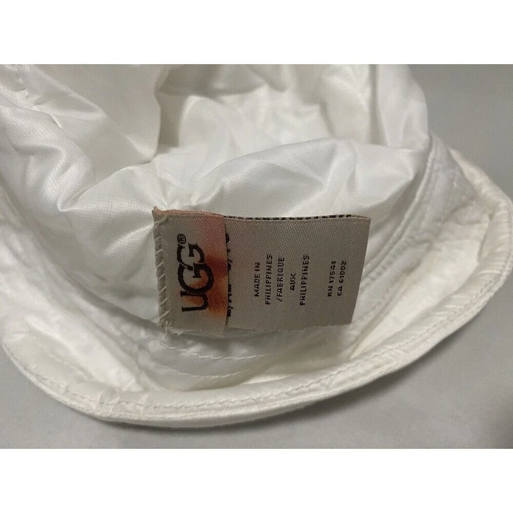 UGG WHITE ALL WEATHER SHEEPSKIN POM BUCKET HAT, WOMEN L/XL